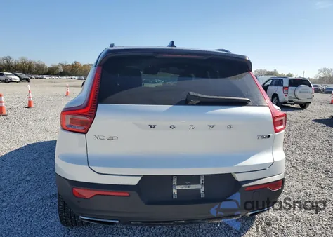 2020 Volvo Xc40 T5 R-Design из США, поврежденный, VIN YV4162UM7L2183690